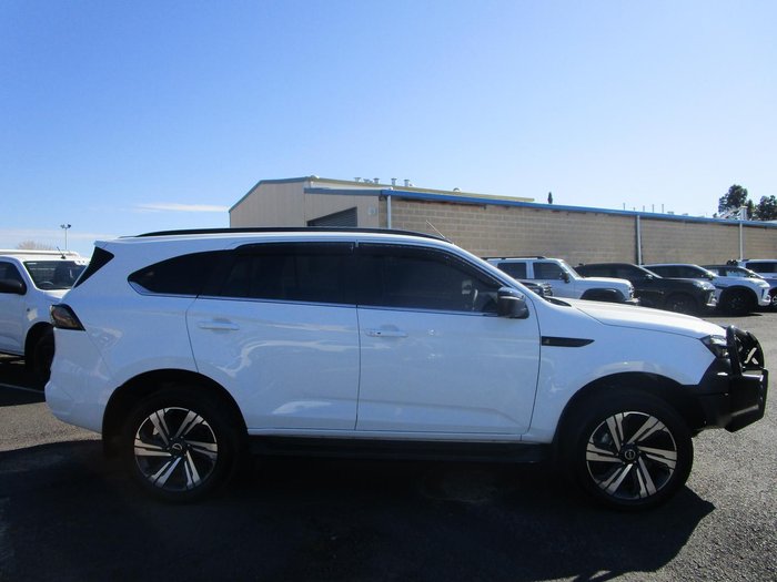 2025 Isuzu MU-X LS-T