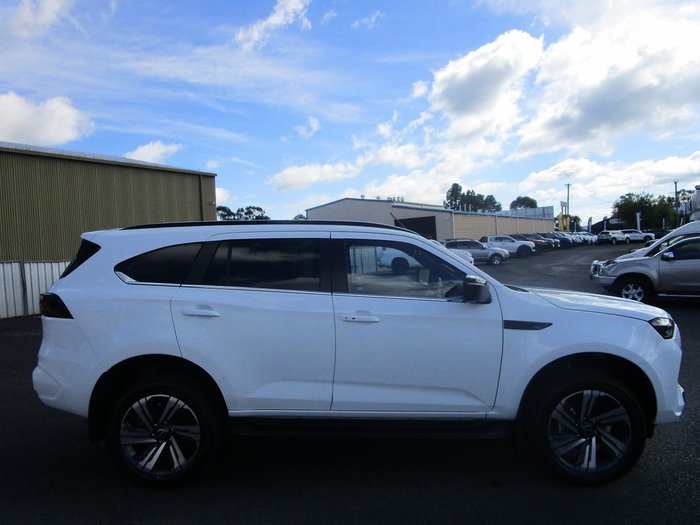 2025 Isuzu MU-X LS-T