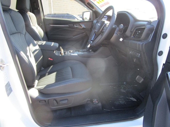 2025 Isuzu MU-X LS-T