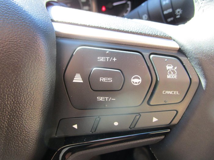 2025 Isuzu MU-X LS-T