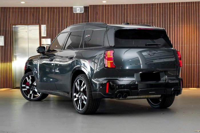 2025 MINI Countryman JCW Classic