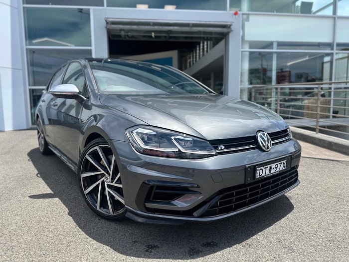 2017 Volkswagen Golf R