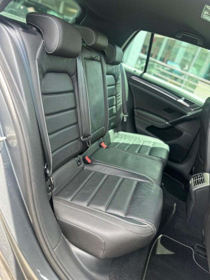 2017 Volkswagen Golf R