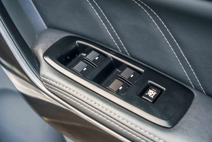 2018 Ford Everest Titanium