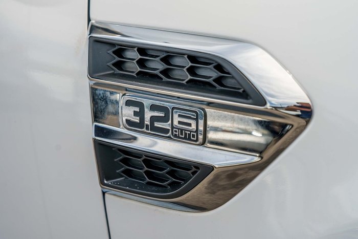 2018 Ford Everest Titanium