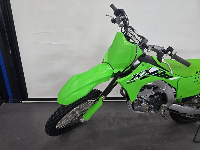 2025 Kawasaki KX250 Green