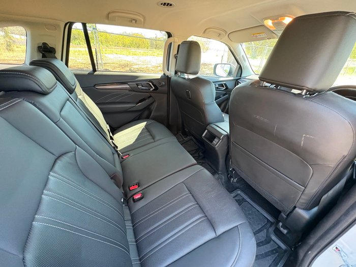 2024 Isuzu MU-X LS-T