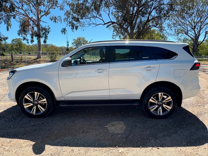 2024 Isuzu MU-X LS-T