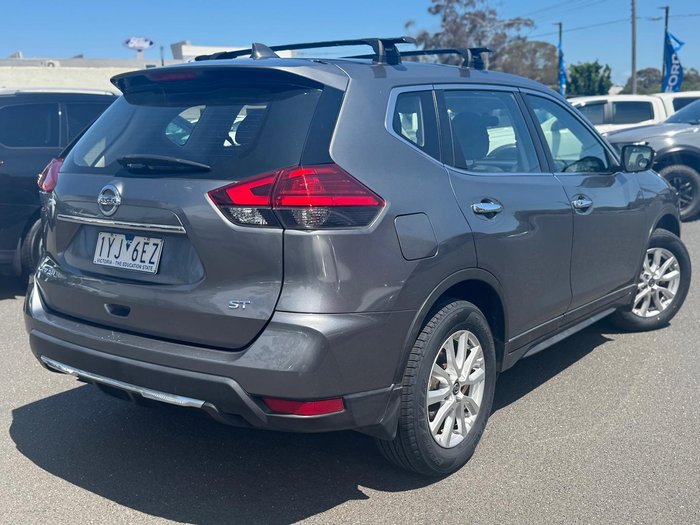 2018 Nissan X-TRAIL ST