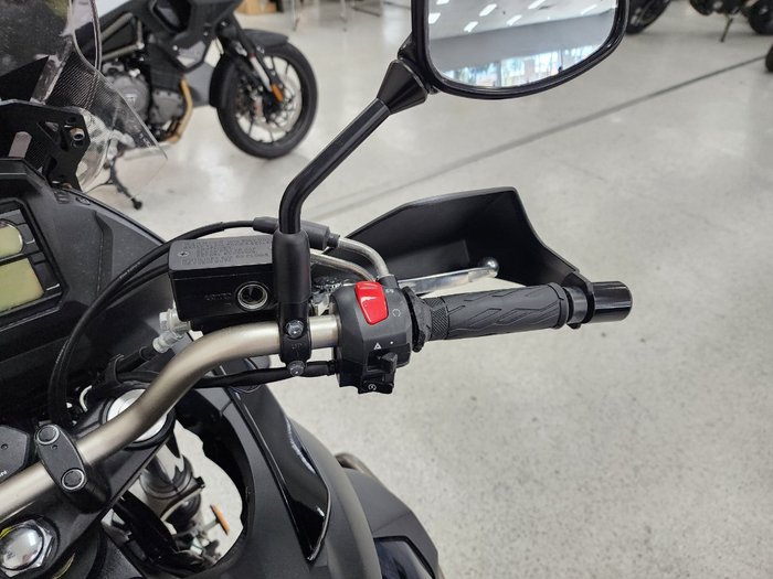 2022 Suzuki V-STROM 650 (DL650A) Black