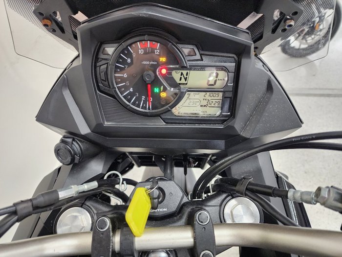 2022 Suzuki V-STROM 650 (DL650A) Black