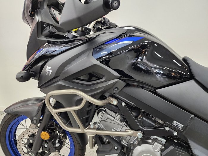 2022 Suzuki V-STROM 650 (DL650A) Black