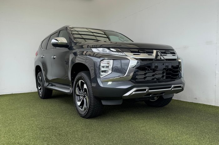 2025 Mitsubishi Pajero Sport GLS