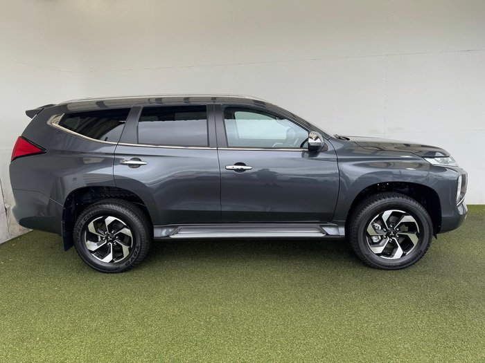 2025 Mitsubishi Pajero Sport GLS