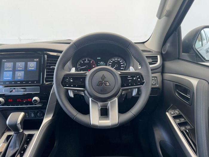 2024 Mitsubishi Pajero Sport GLS