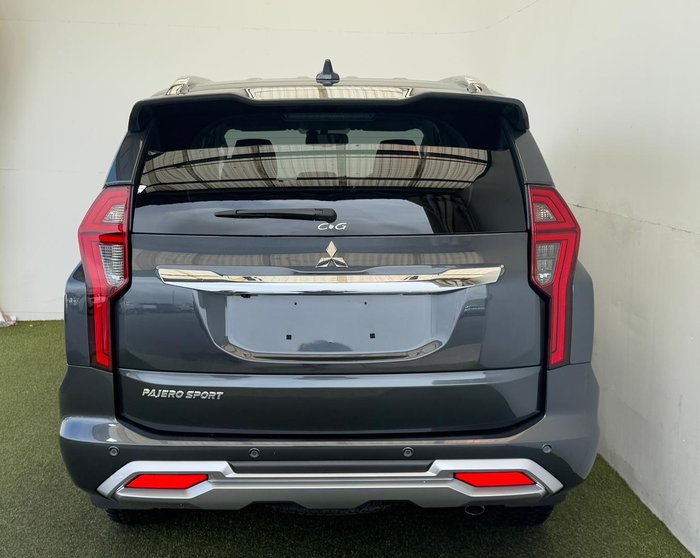 2024 Mitsubishi Pajero Sport GLS