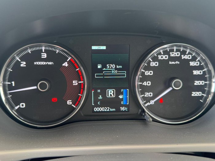 2025 Mitsubishi Pajero Sport GLS