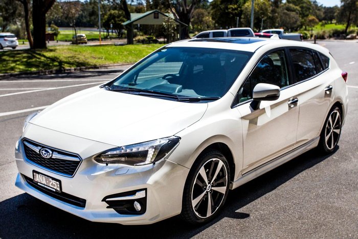 2017 Subaru Impreza 2.0i-S