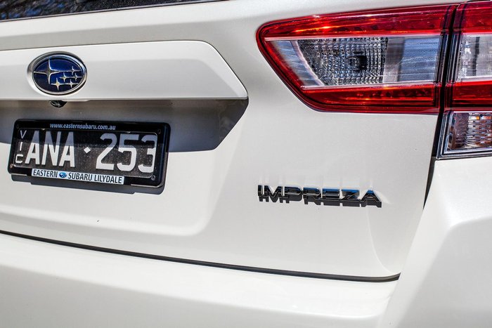 2017 Subaru Impreza 2.0i-S