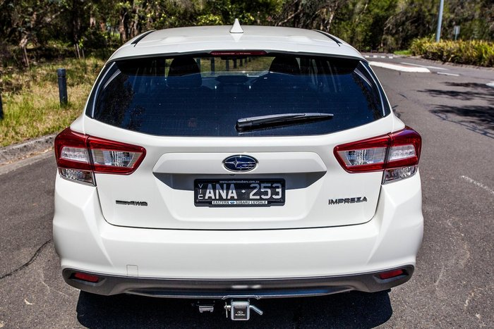 2017 Subaru Impreza 2.0i-S