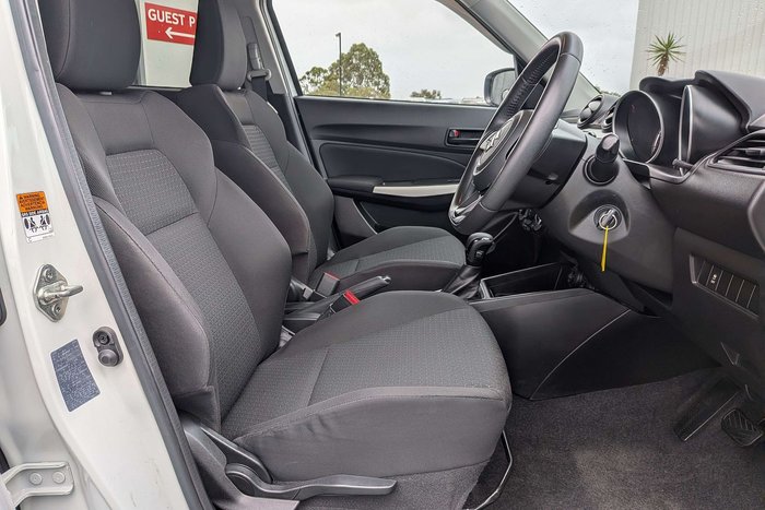 2019 Suzuki Swift GL Navigator