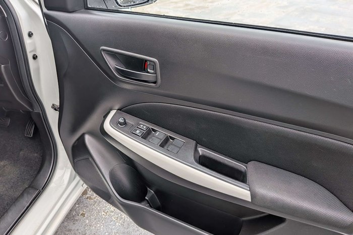 2019 Suzuki Swift GL Navigator