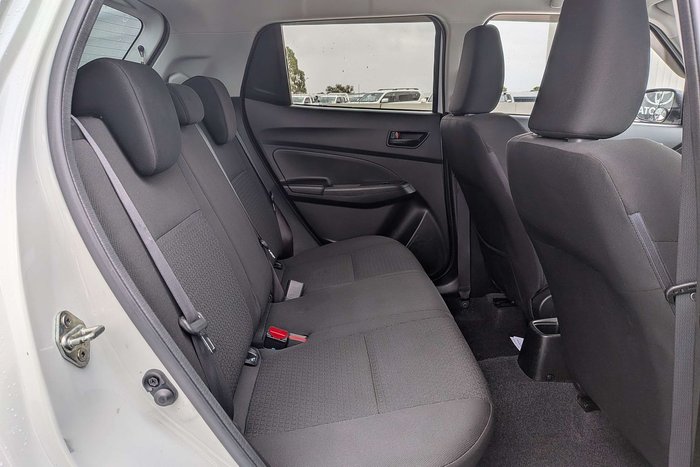 2019 Suzuki Swift GL Navigator