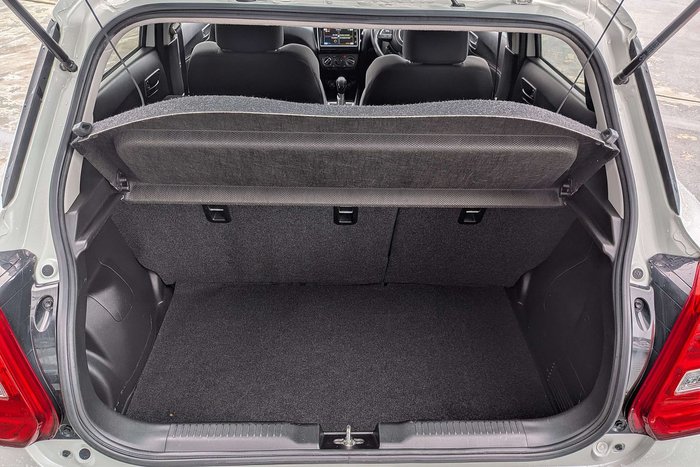 2019 Suzuki Swift GL Navigator