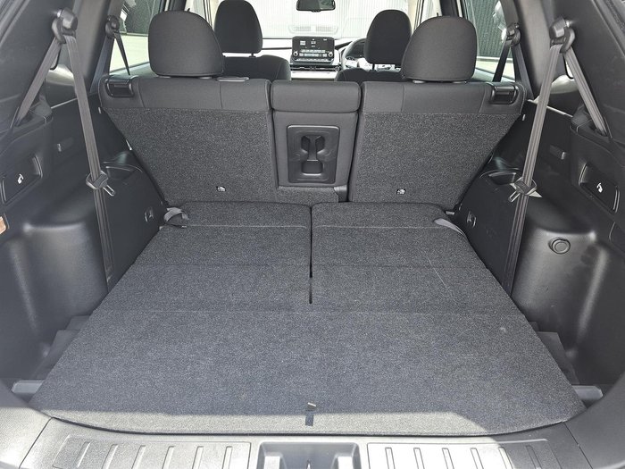 2022 Mitsubishi Outlander LS