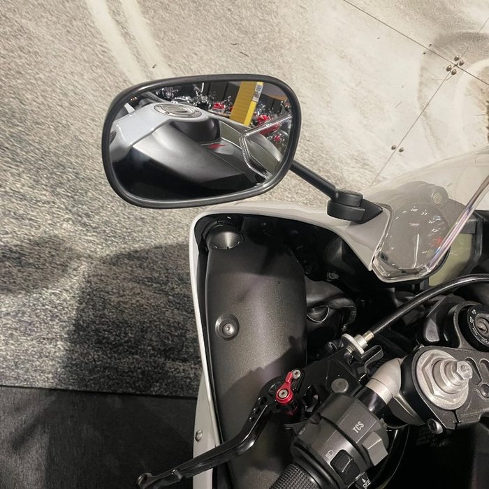 2014 Yamaha YZF-R1 White