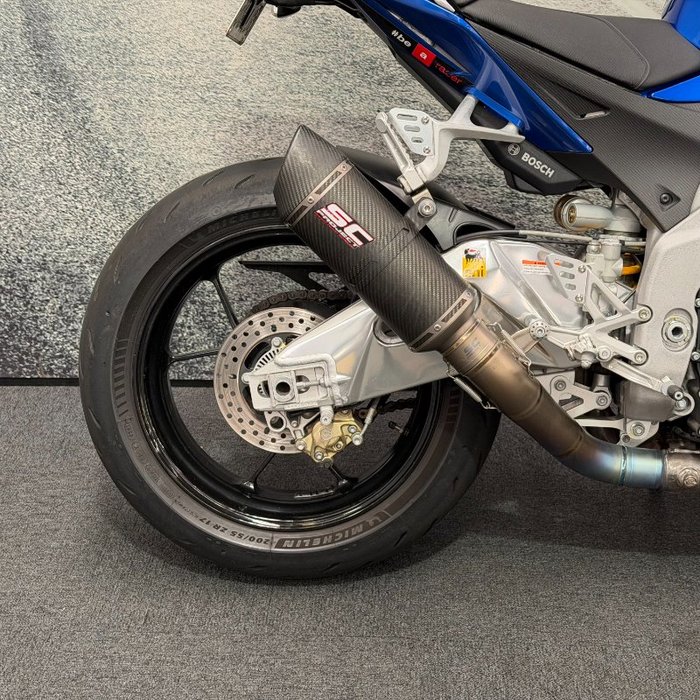 2016 APRILIA TUONO V4 FACTORY Blue