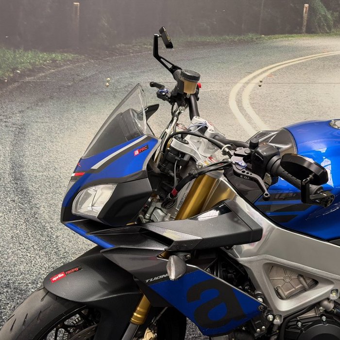 2016 APRILIA TUONO V4 FACTORY Blue