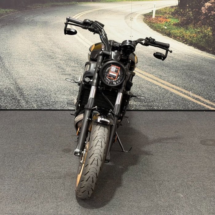 2022 Yamaha XSR700 Black