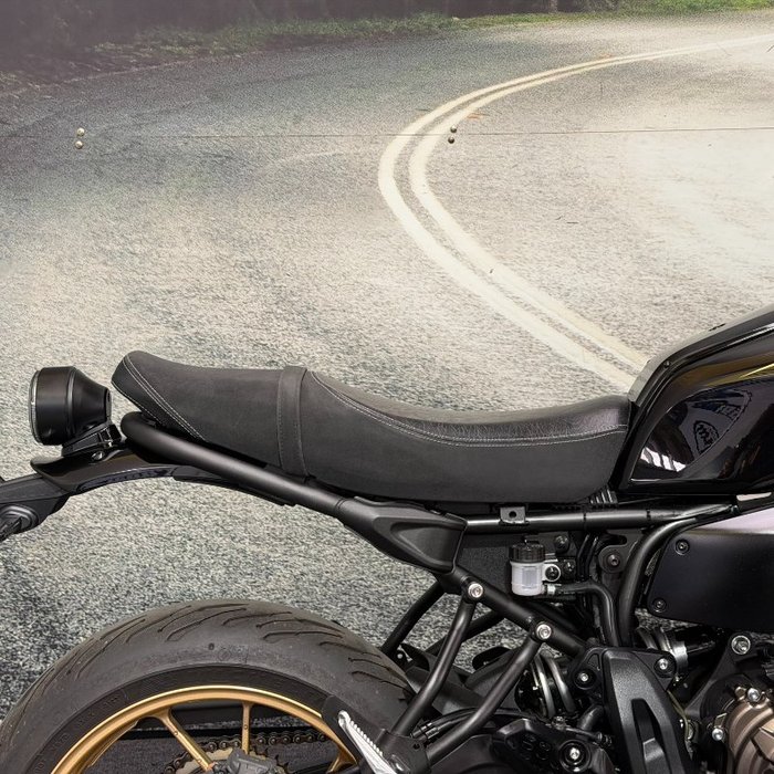 2022 Yamaha XSR700 Black