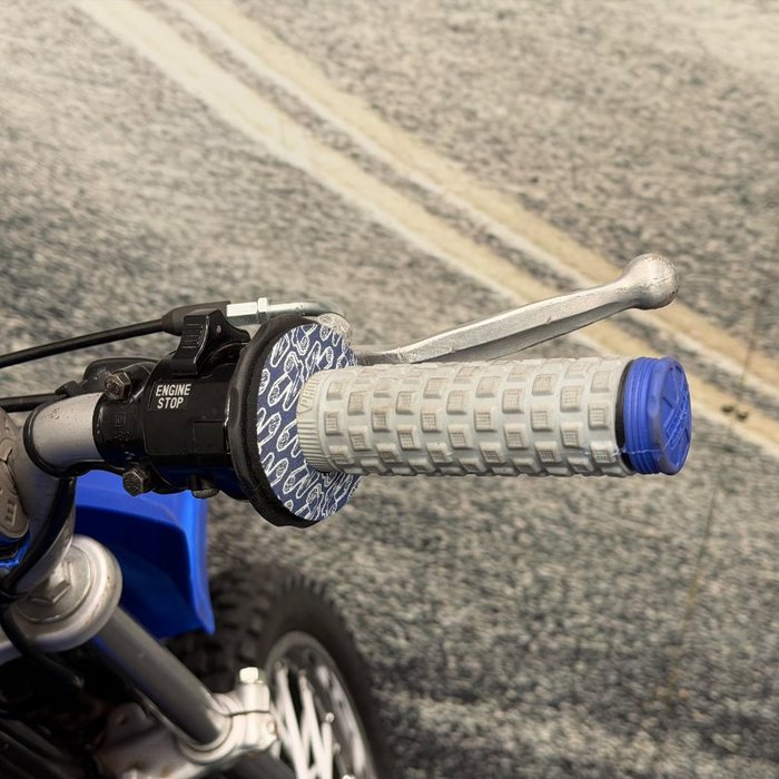 2011 Yamaha PW80 (PEE-WEE) Blue