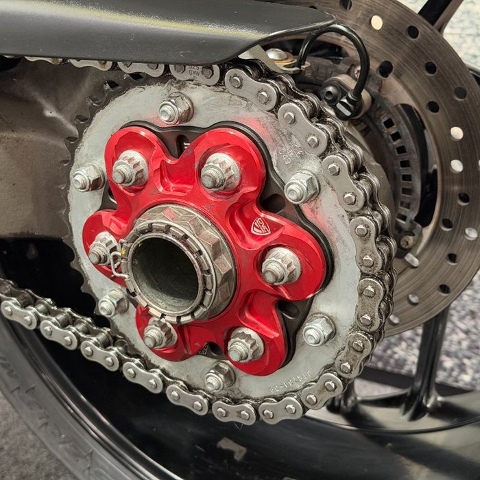 2014 DUCATI MONSTER 1200 Red