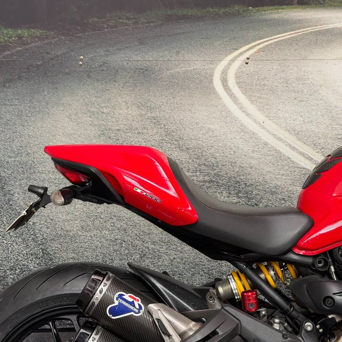 2014 DUCATI MONSTER 1200 Red