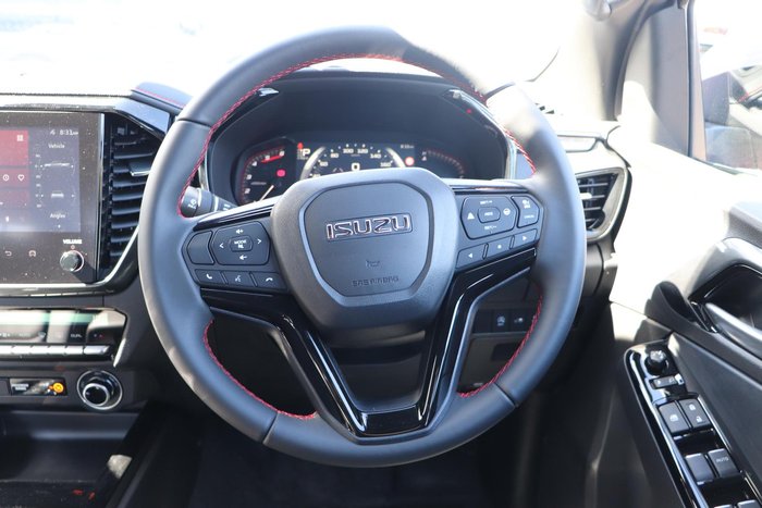 2025 Isuzu D-MAX X-TERRAIN