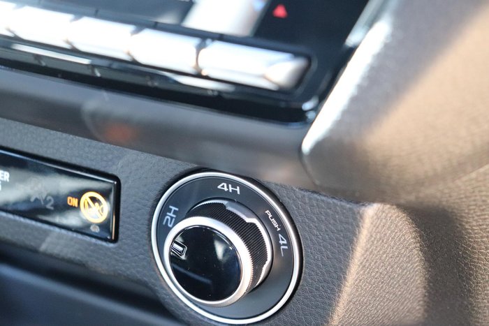 2025 Isuzu D-MAX X-TERRAIN