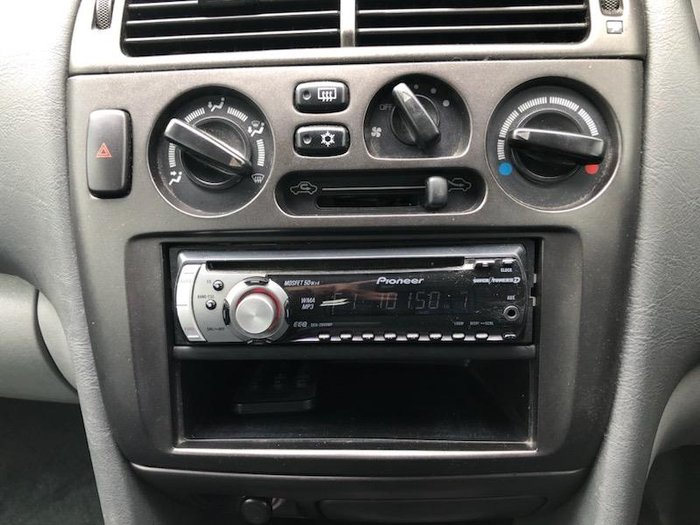 2003 Mitsubishi Magna Executive