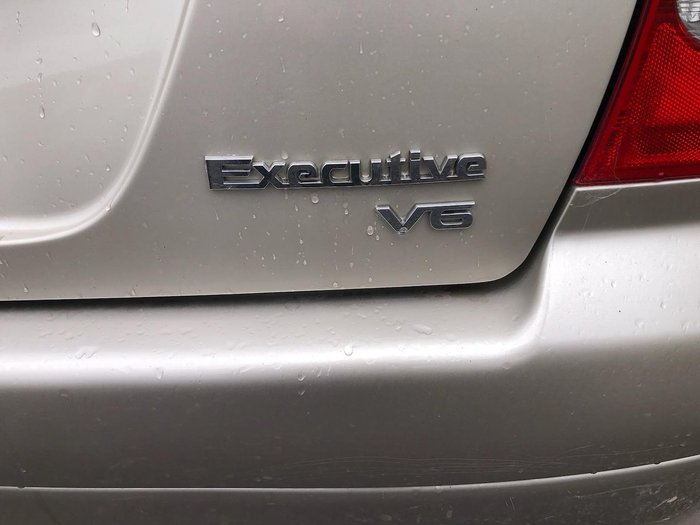 2003 Mitsubishi Magna Executive