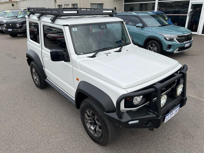2023 Suzuki Jimny GLX