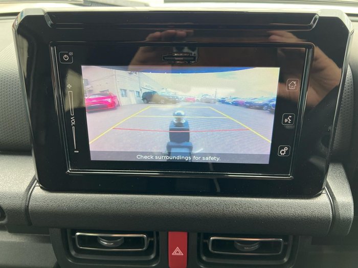 2023 Suzuki Jimny GLX