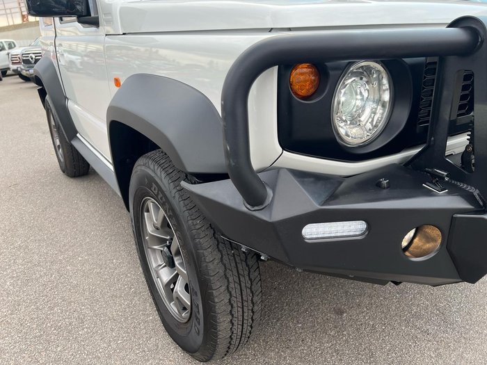 2023 Suzuki Jimny GLX