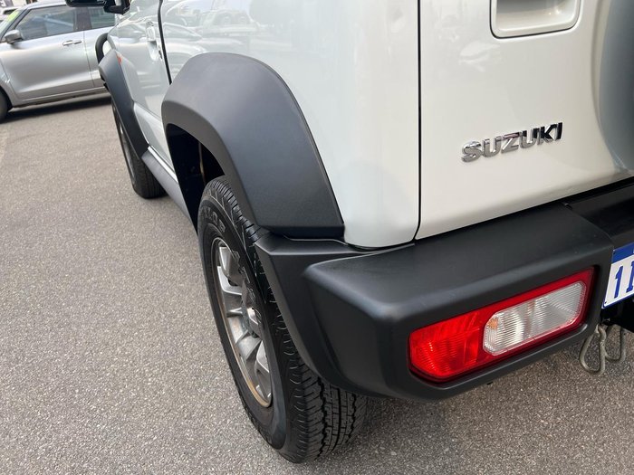 2023 Suzuki Jimny GLX