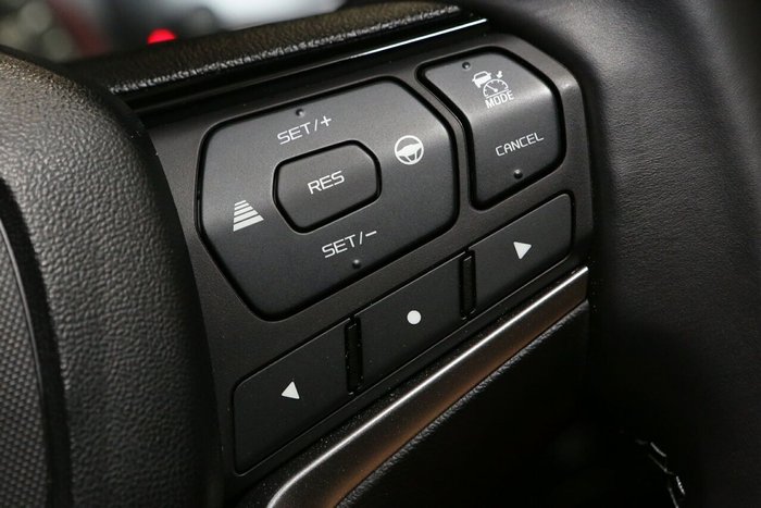 2025 Isuzu MU-X X-TERRAIN