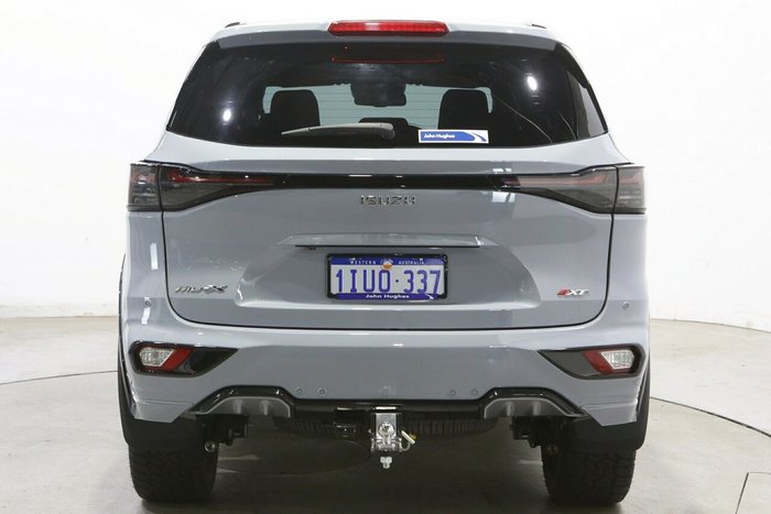 2025 Isuzu MU-X X-TERRAIN