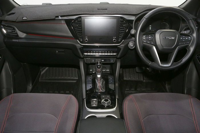 2025 Isuzu MU-X X-TERRAIN