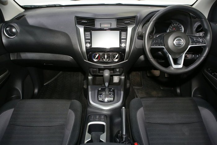 2023 Nissan Navara ST