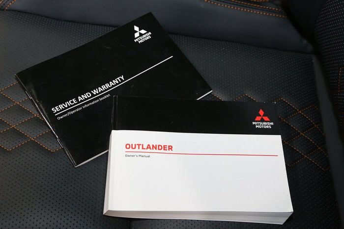 2023 Mitsubishi Outlander Exceed Tourer